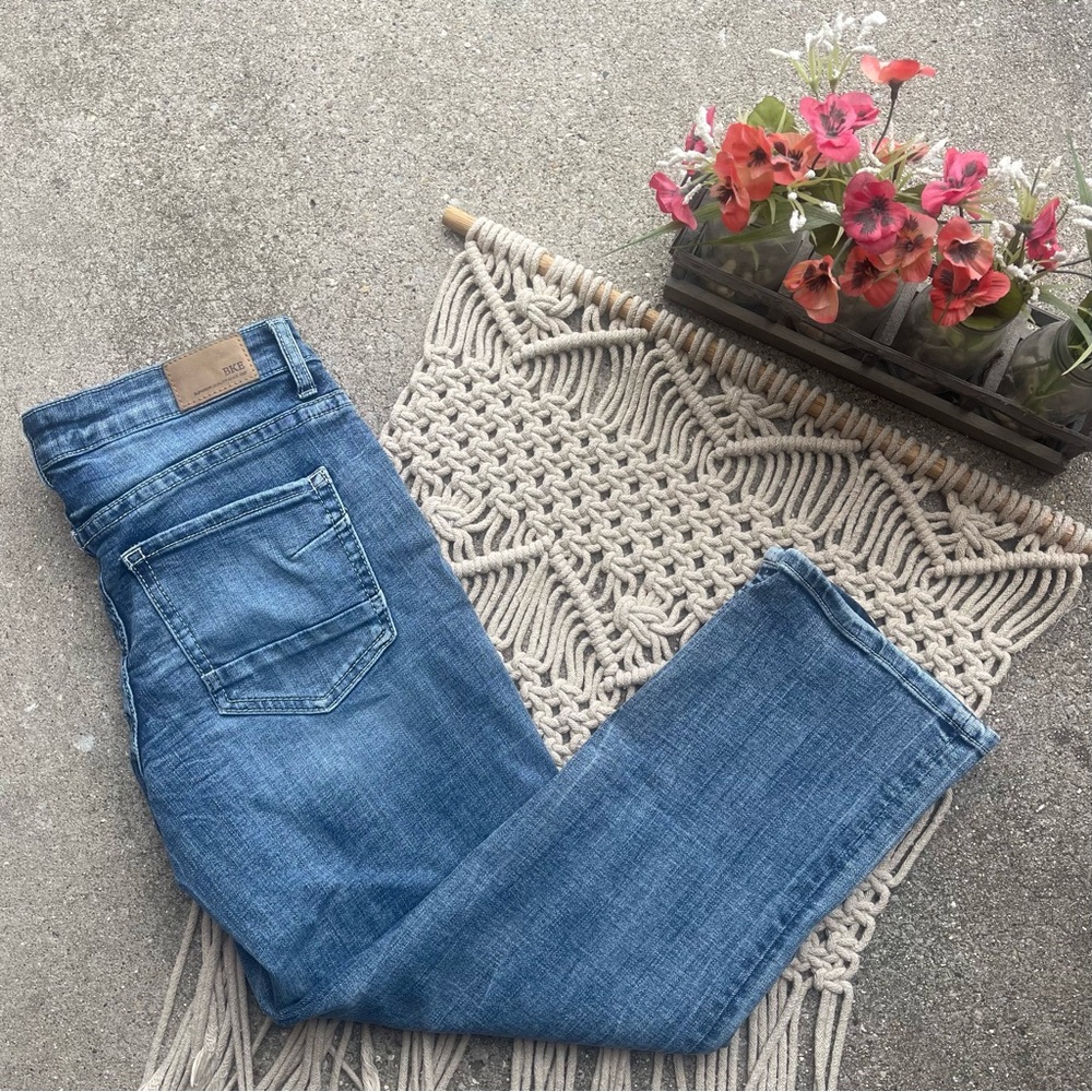 BKE Cropped Jeans Size 27